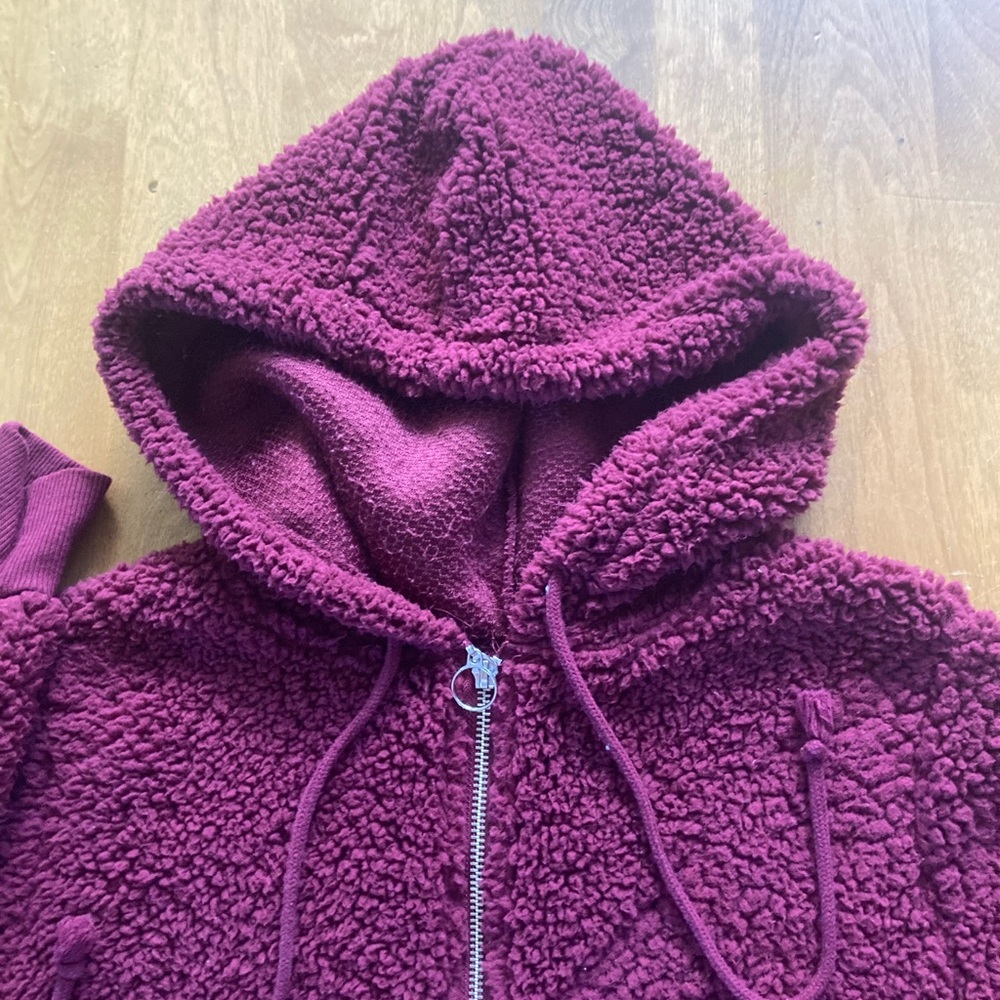 No Boundaries Hoody - Picture 2 of 8